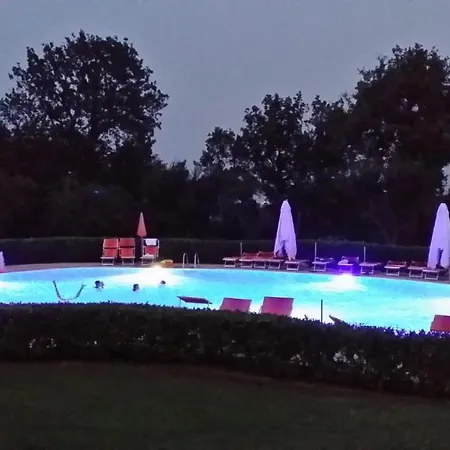Garda Hill Gospodarstwo agroturystyczne *