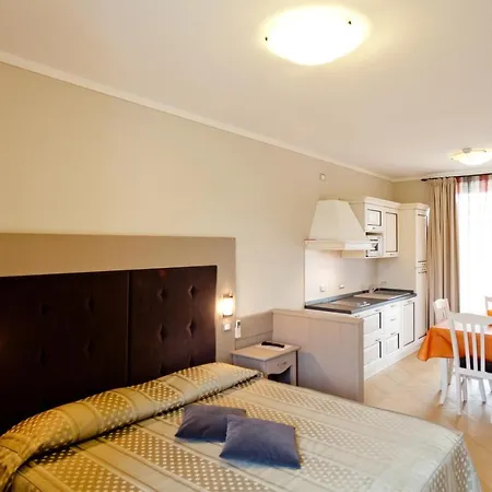 Garda Hill Farm stay *