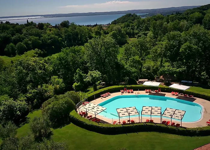 Feriegård Garda Hill Boutique With Panoramic Pools E